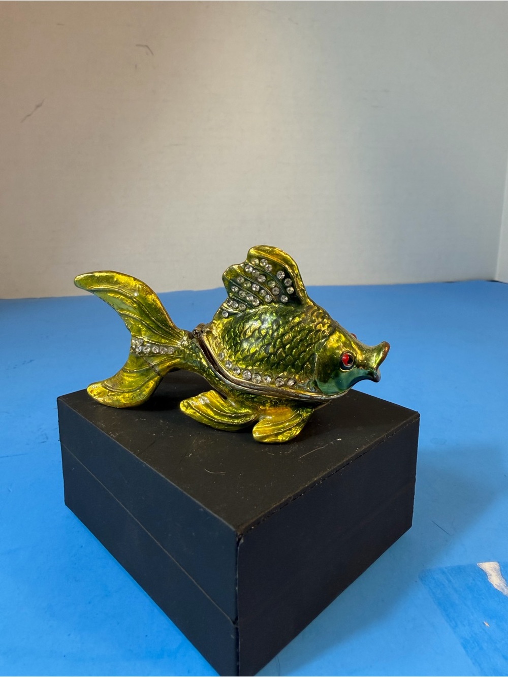 Decorative Green Fish Trinket Box with Rhinestones - Green Jewelry Box